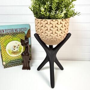 Triova Cachepot, Indoor Tabletop Planter Pot, No Drainage Holes, Elevated Design